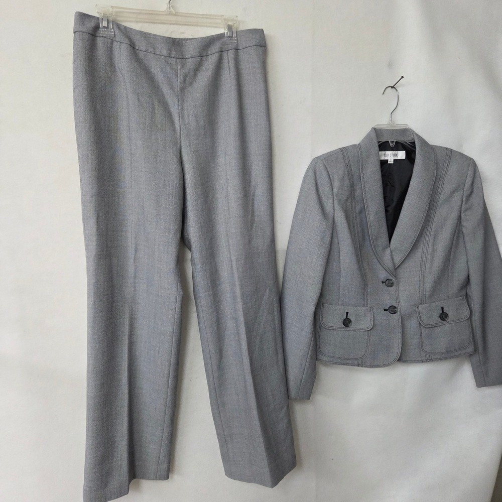 SUIT STUDIO Womens 2 Piece Pant Suit Blazer Gray Size 10 Business Professional